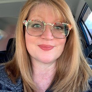 Meet your Posher, Sandy